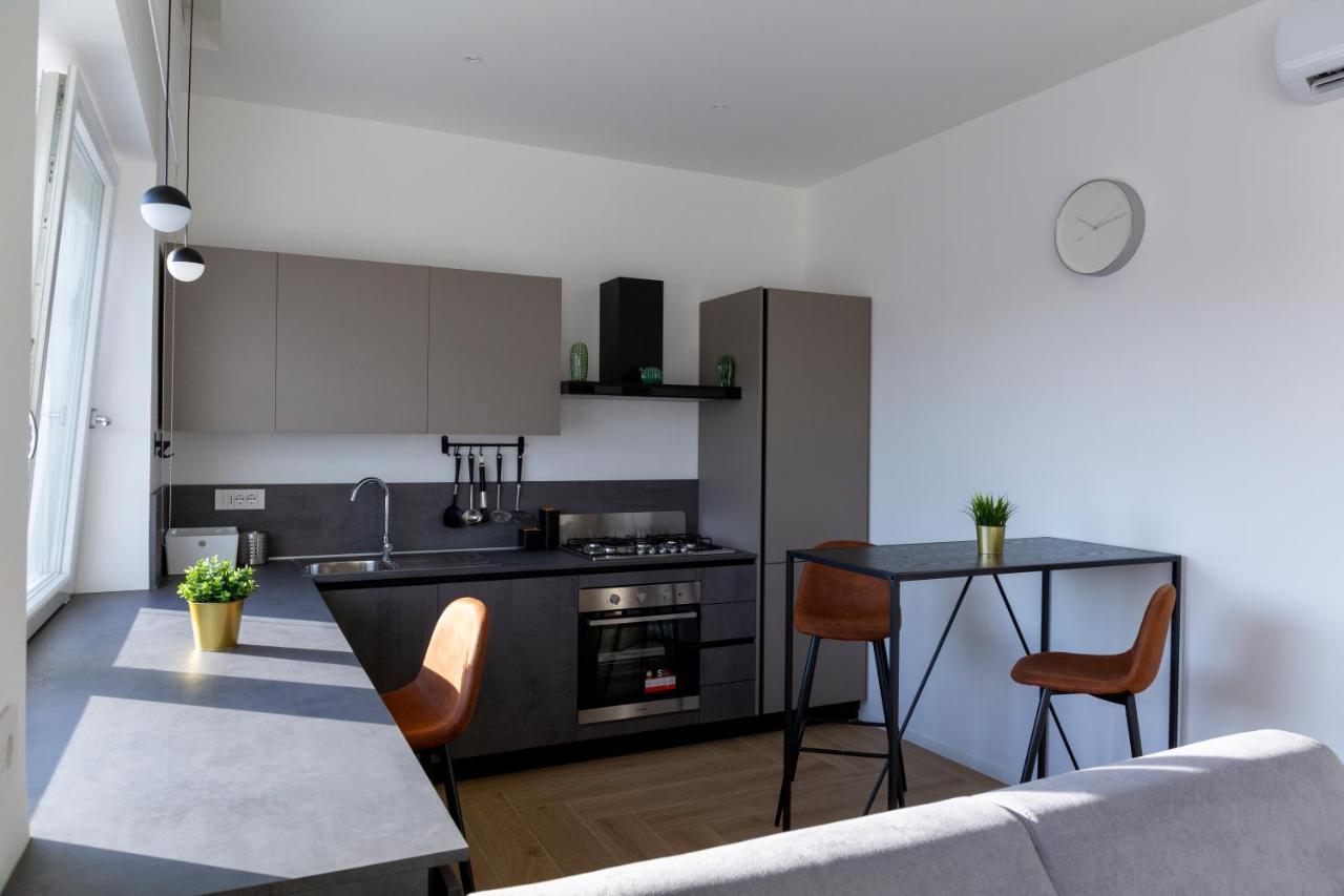 7Th Floor Apartment Foggia Eksteriør bilde